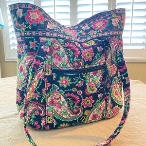 Vera Bradley Petal Paisley tote bag